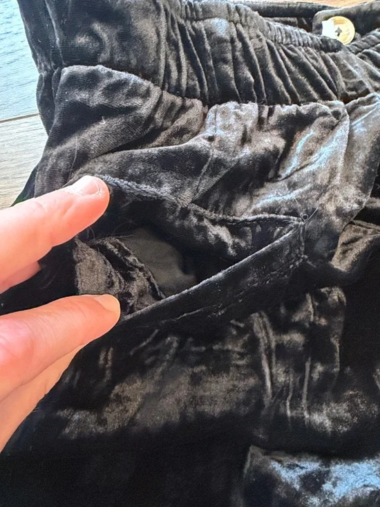 Anthropologie Crushed Velvet High-Rise Wide-Leg Black Trouser - Large - C30-035 - Picture 13 of 13